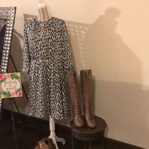 Banana Republic - 100% Silk Dress